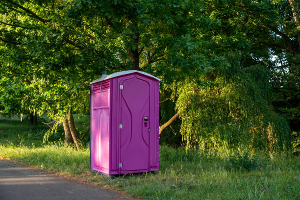 Best Porta potty delivery and setup  in Bowling Green, VA
